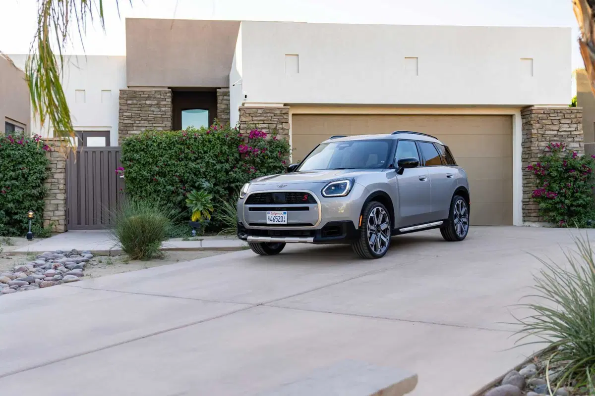 MINI Countryman S ALL4: Versatilità, Performances e Tecnologia al Top (16)