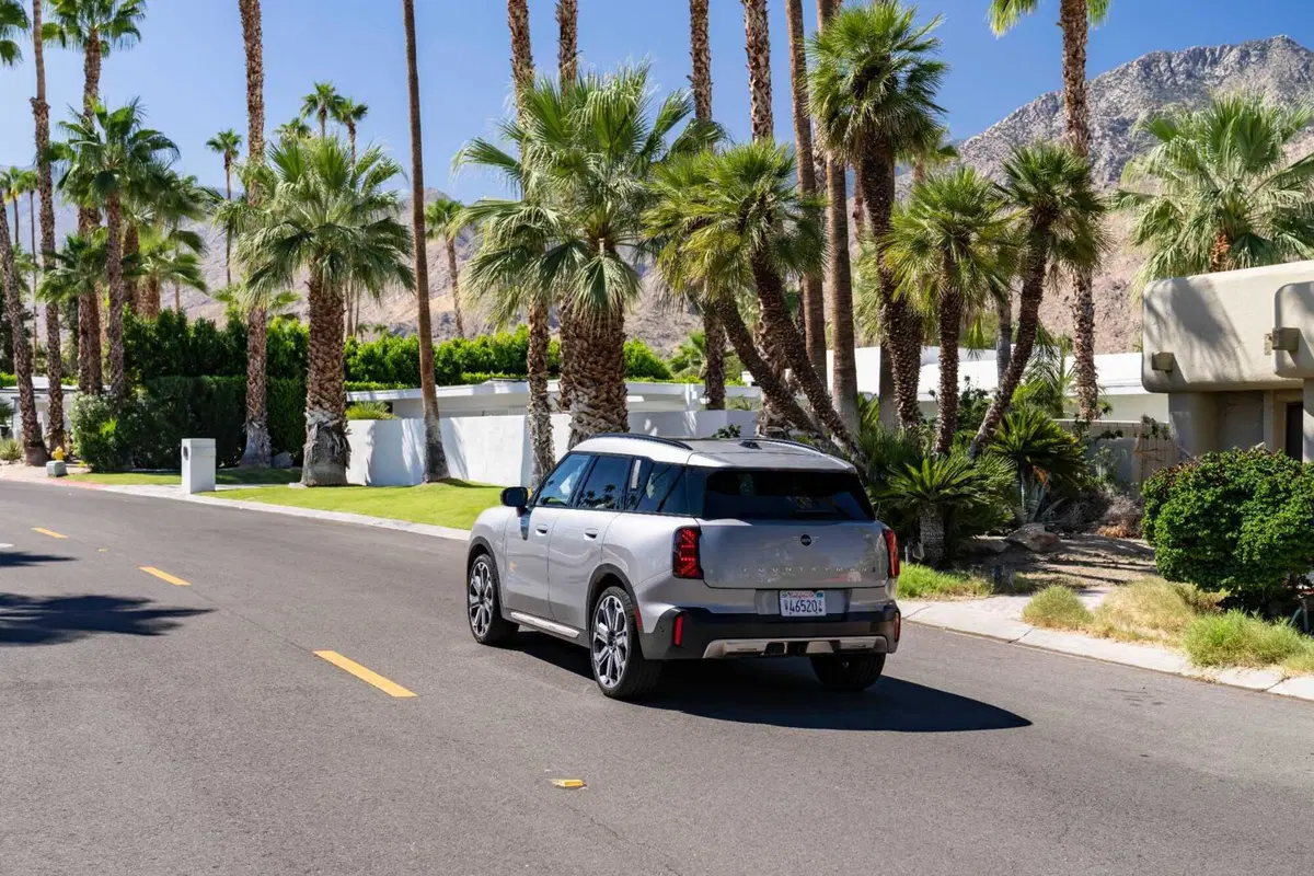 MINI Countryman S ALL4: Versatilità, Performances e Tecnologia al Top (20)