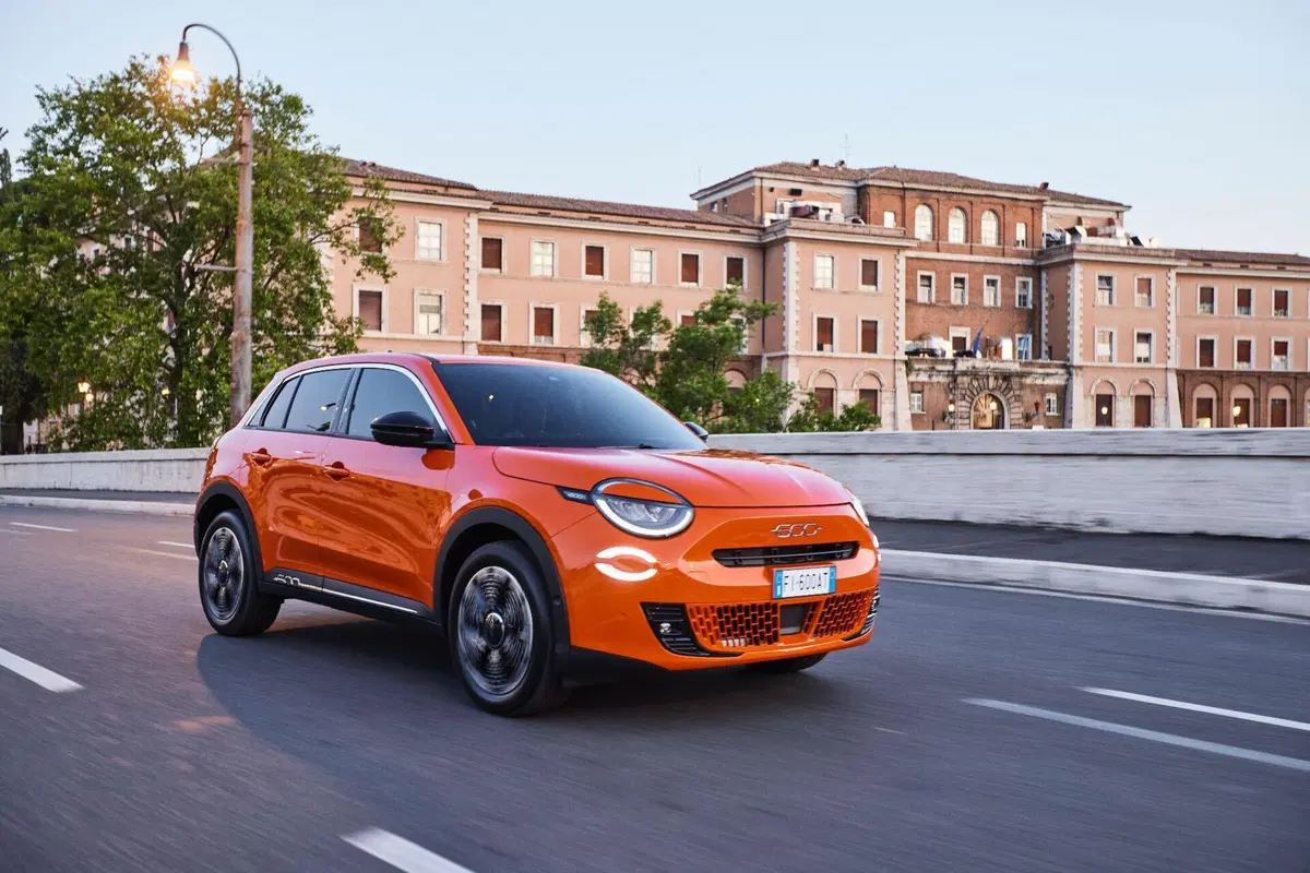 Nuova Fiat 600: motorizzazioni, allestimenti, optional e prezzi. Guida all’acquisto (4)