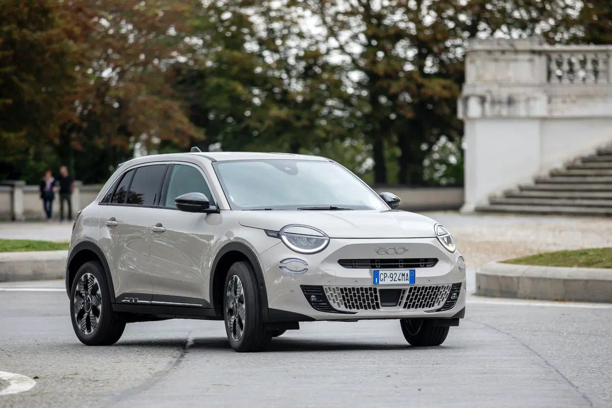 Nuova Fiat 600: motorizzazioni, allestimenti, optional e prezzi. Guida all’acquisto (27)