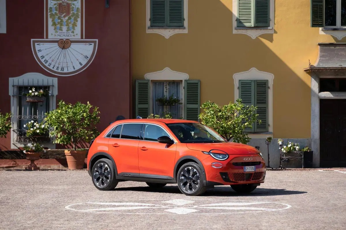 Nuova Fiat 600: motorizzazioni, allestimenti, optional e prezzi. Guida all’acquisto (31)