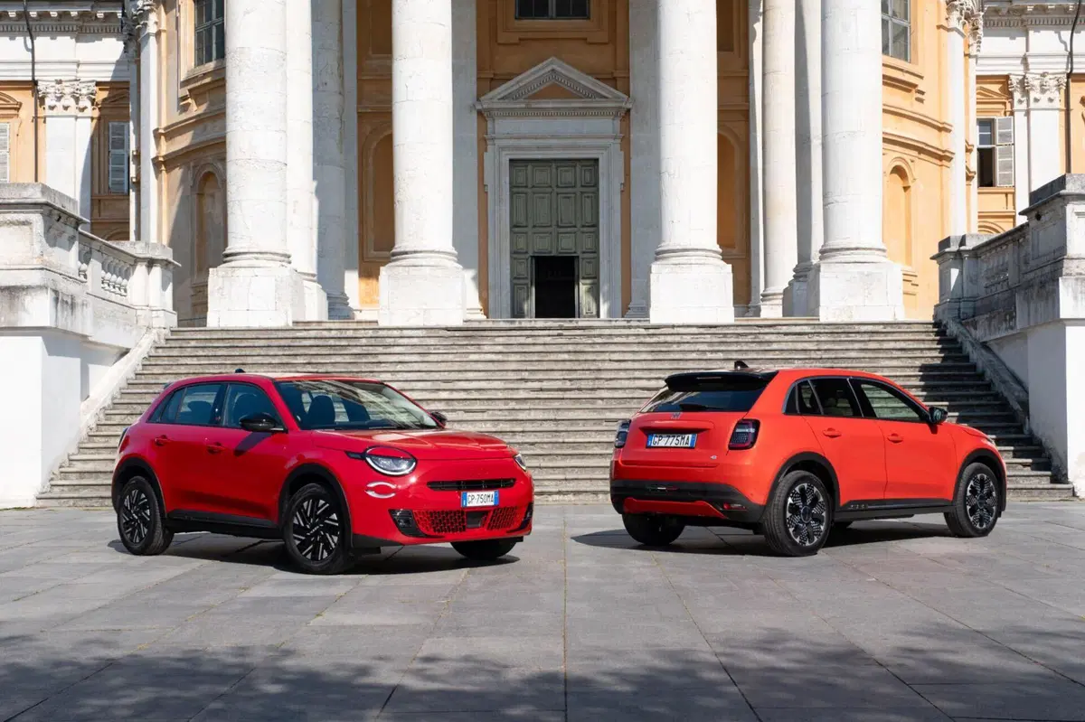 Nuova Fiat 600: motorizzazioni, allestimenti, optional e prezzi. Guida all’acquisto (40)