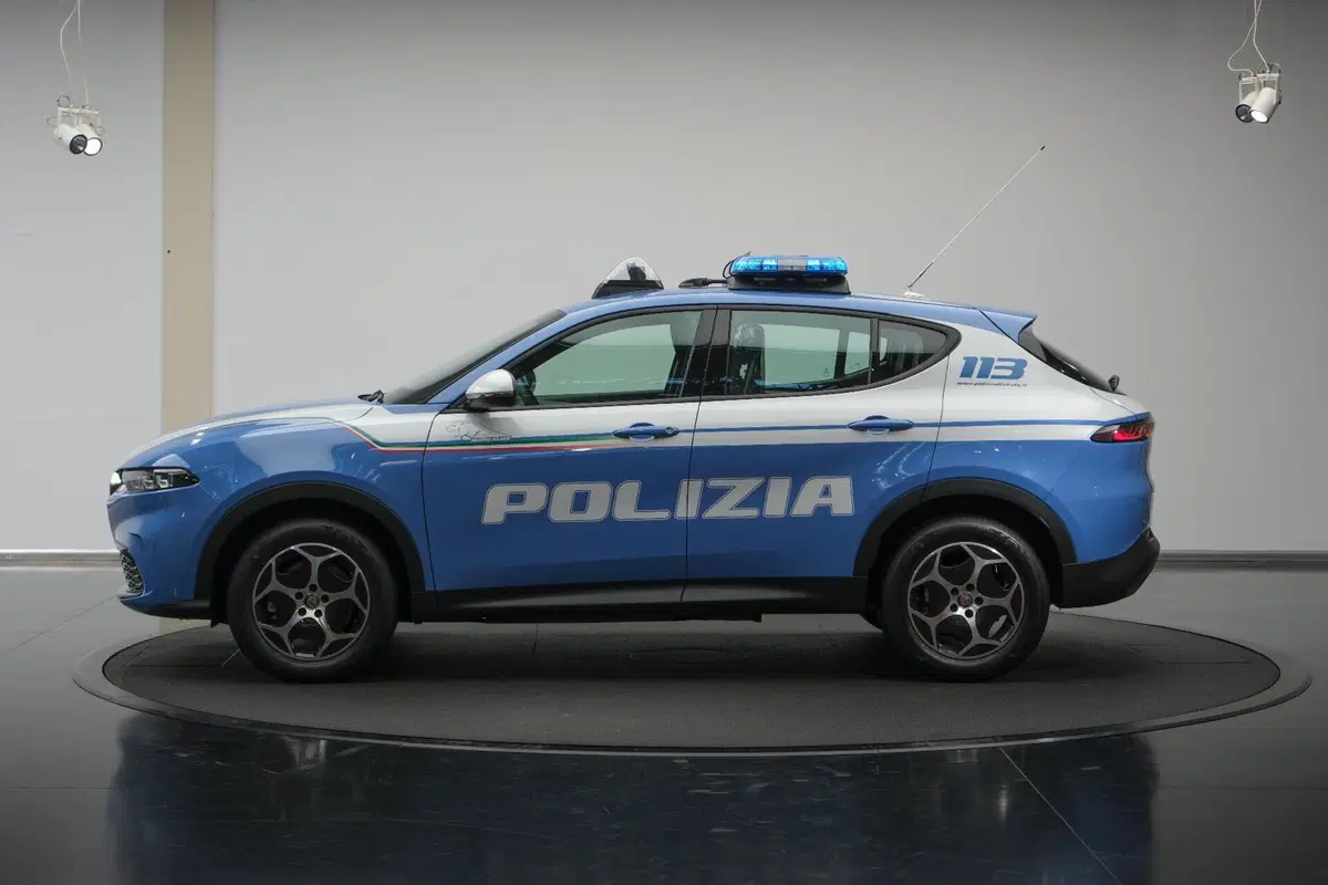 Alfa Romeo Tonale fa tris: Carabinieri, Fiamme Gialle, e Polizia (2)