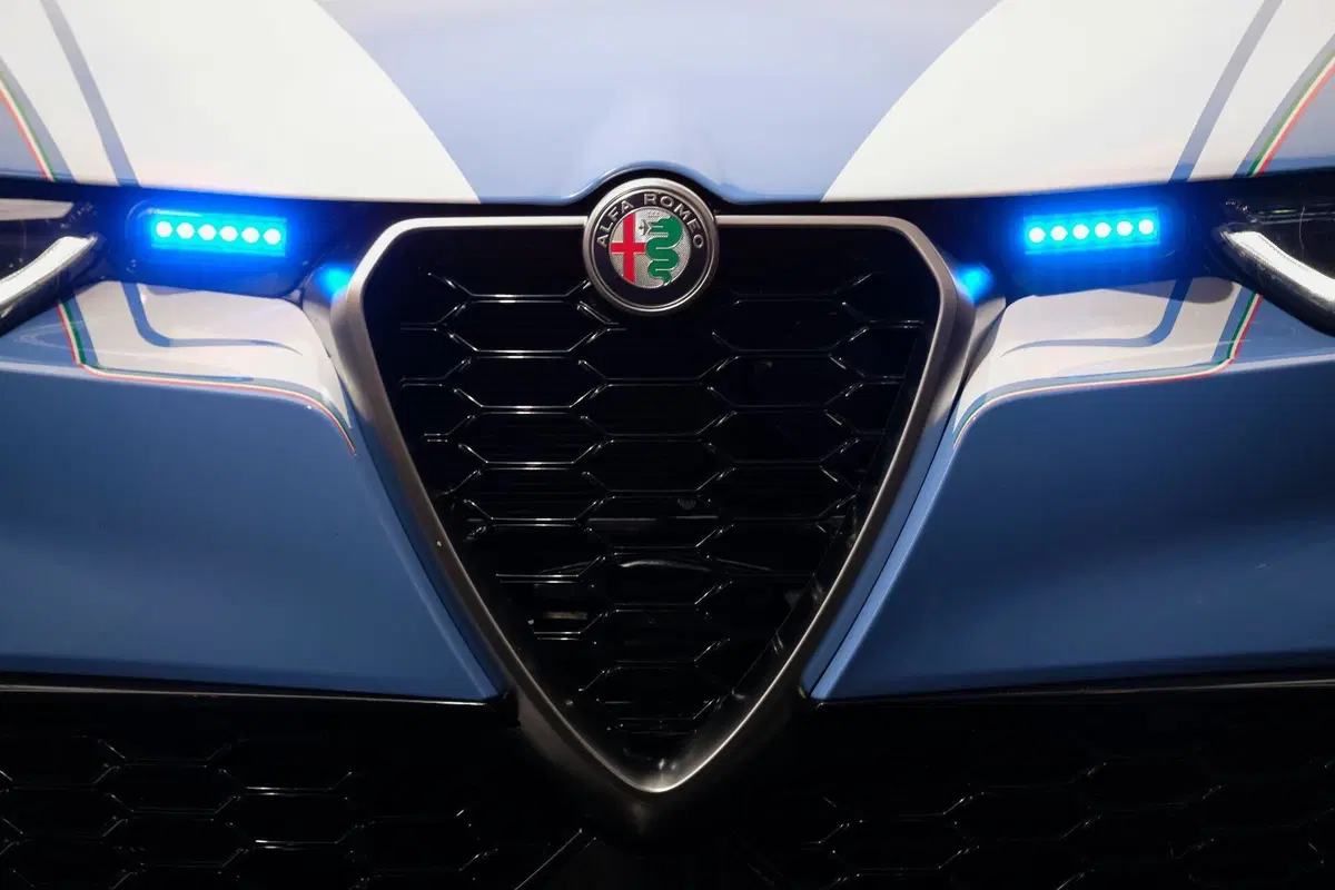 Alfa Romeo Tonale fa tris: Carabinieri, Fiamme Gialle, e Polizia (6)