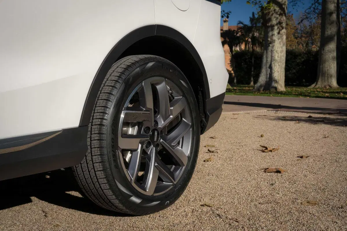 GWM (Great Wall): la WEY 03 2024 è una plug-in da 136 km e costa 45.000 euro [VIDEO] (4)