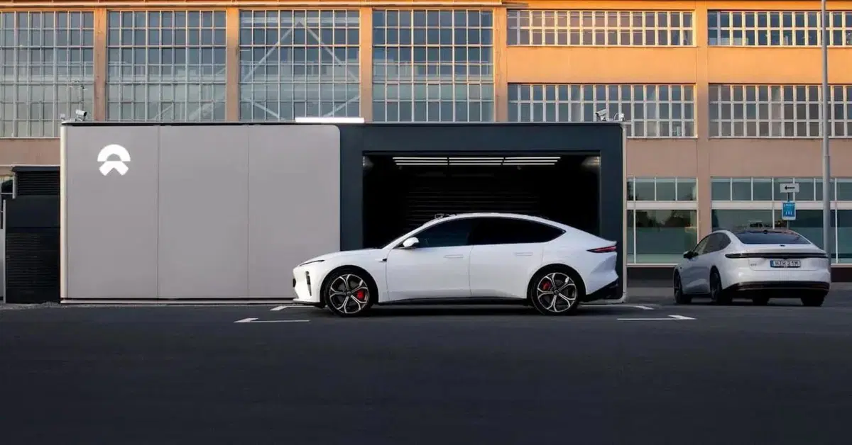 Volvo e Polestar potrebbero usare la tecnologia NIO di scambio batterie