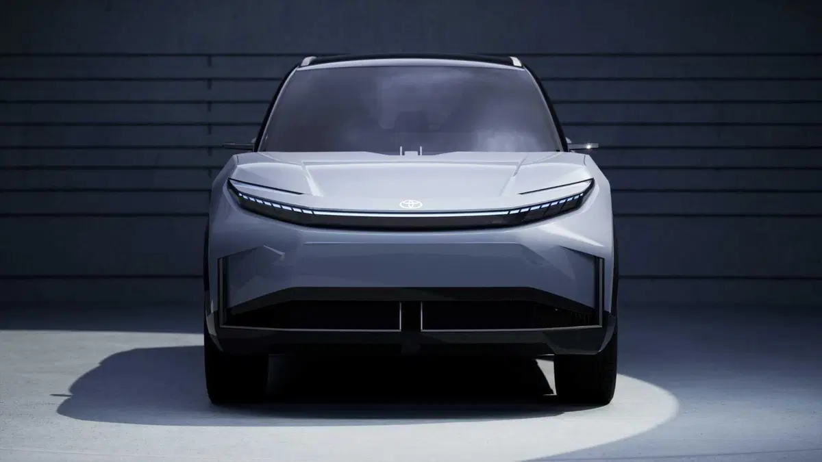 Toyota: una SUV urbana a batterie in arrivo in Europa, ma c'è dell'altro al Kenshiki Forum di Brussels [VIDEO] (16)
