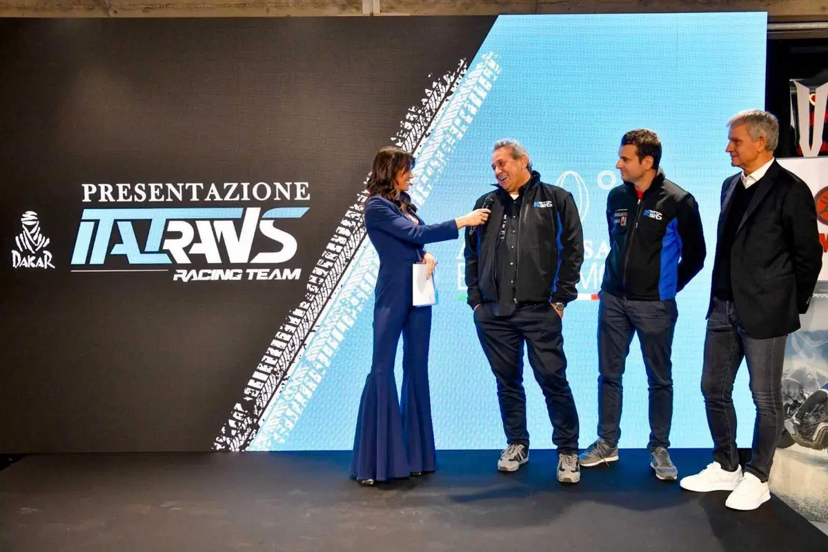 Dakar 2024. I due Camion blu di Italtrans (2)