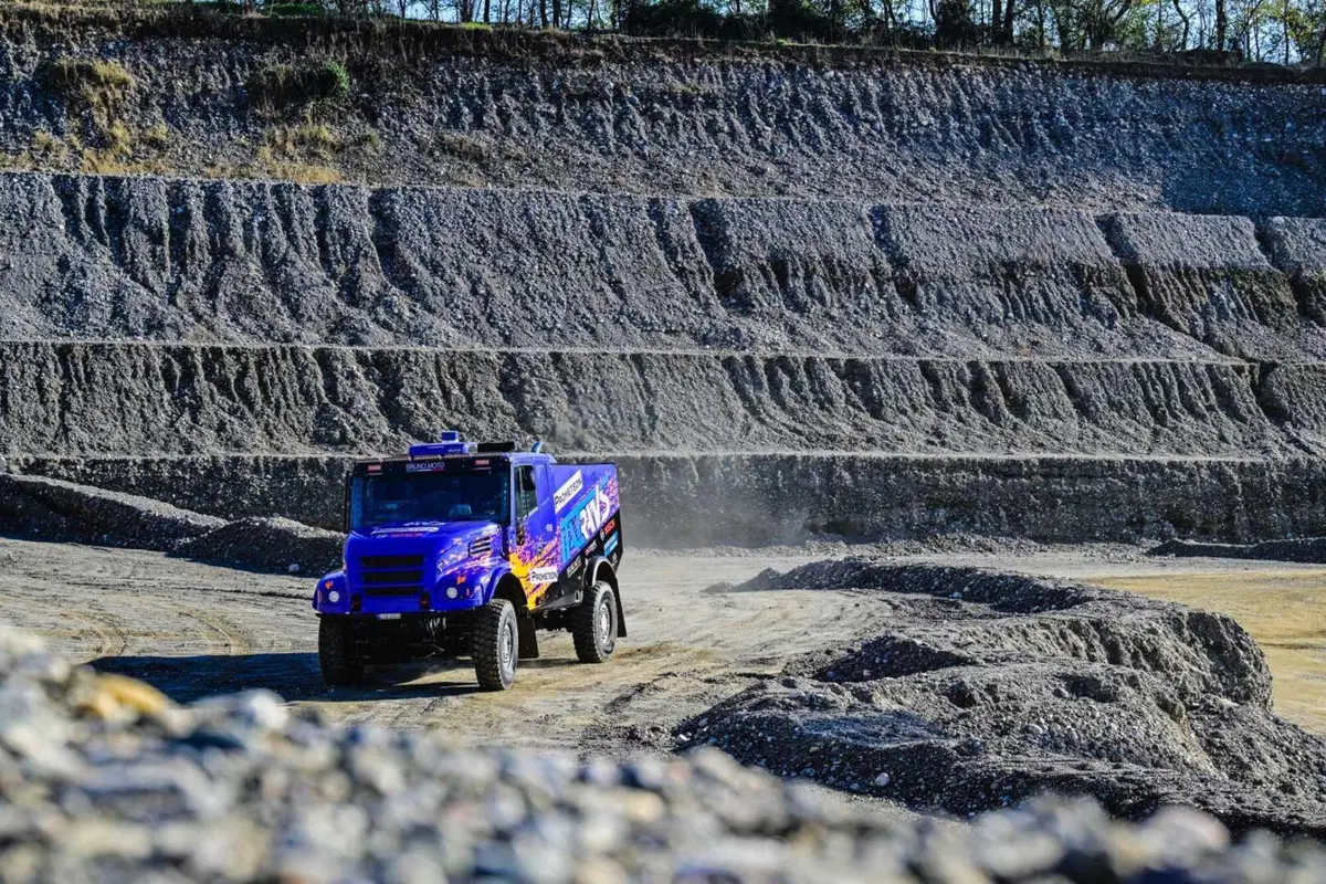 Dakar 2024. I due Camion blu di Italtrans (3)