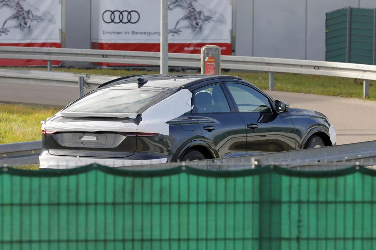 Audi Q6 e-tron, Suv e Sportback in arrivo nel 2024 [Foto Spia] (3)
