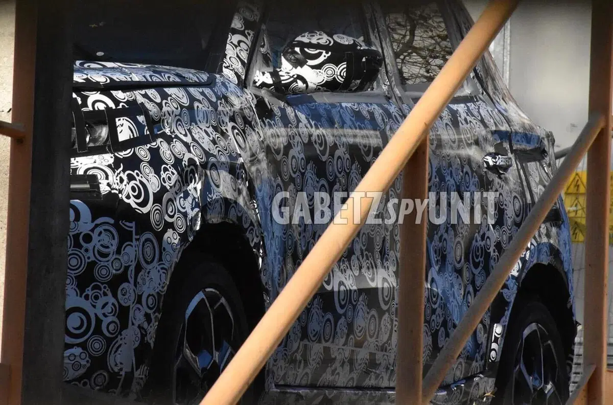 Fiat Panda Elettrica, avvistato il prototipo con la vera carrozzeria [Foto Spia] (2)