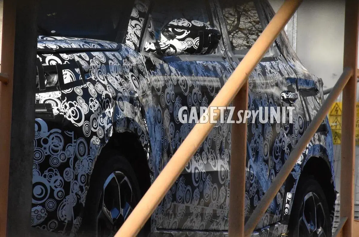 Fiat Panda Elettrica, avvistato il prototipo con la vera carrozzeria [Foto Spia] (3)