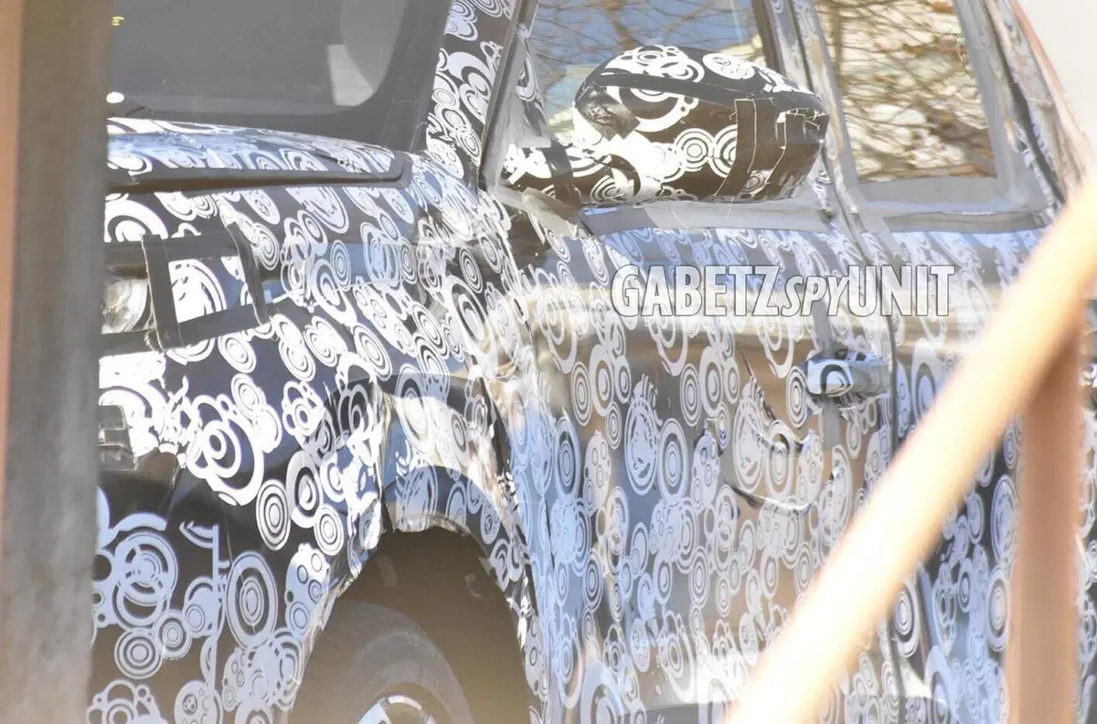 Fiat Panda Elettrica, avvistato il prototipo con la vera carrozzeria [Foto Spia] (11)