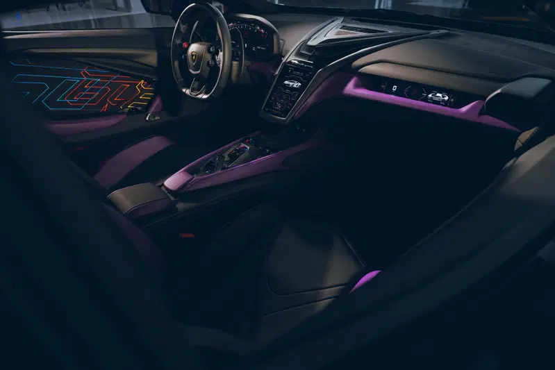 Interni Lamborghini Revuelto Opera Unica