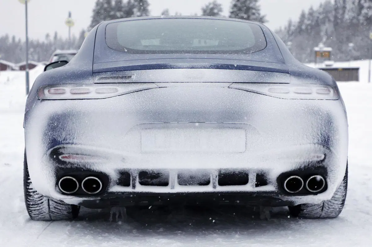 Mercedes AMG GT 53 Coupé, arriva il nuovo facelift [Foto Spia] (4)