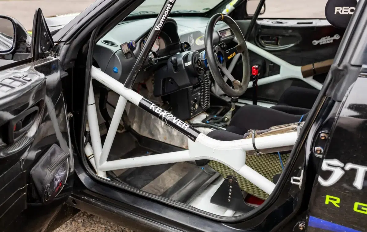 Ken Block: all’asta la sua mitica Subaru Impreza 2.5 RS del 2004 (3)