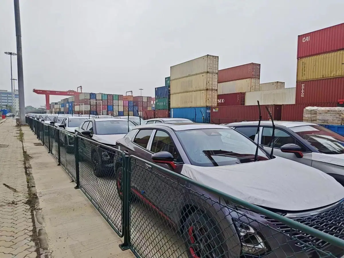 Omoda 5, il Suv cinese è arrivato ufficialmente in Italia  (6)