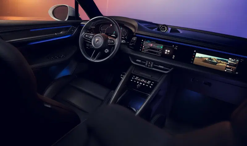 Gli interni della nuova Porsche Macan 2024