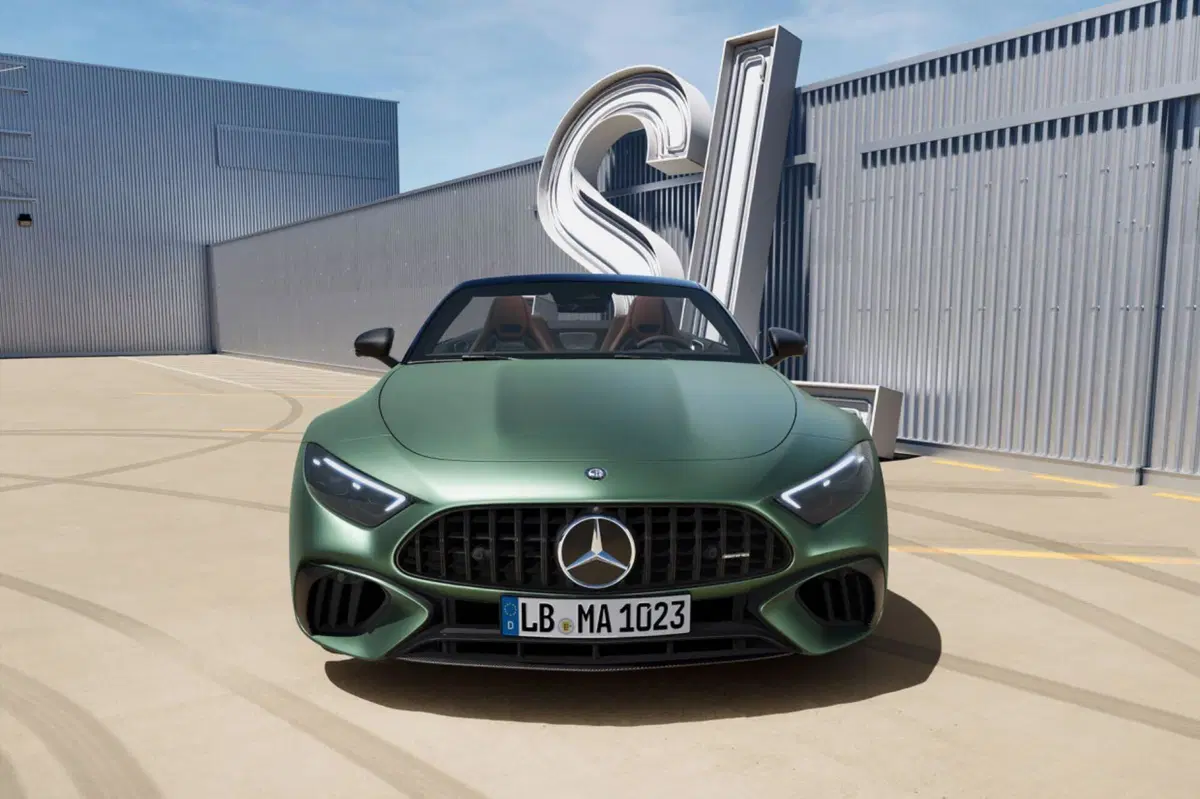 Mercedes AMG SL 63 S E Performance: 816 cavalli con la spina (6)