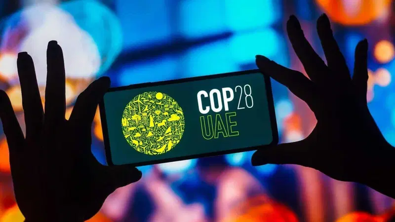 COP28, le decisioni finali, il petrolio verr&agrave; ridotto ma non cancellato
