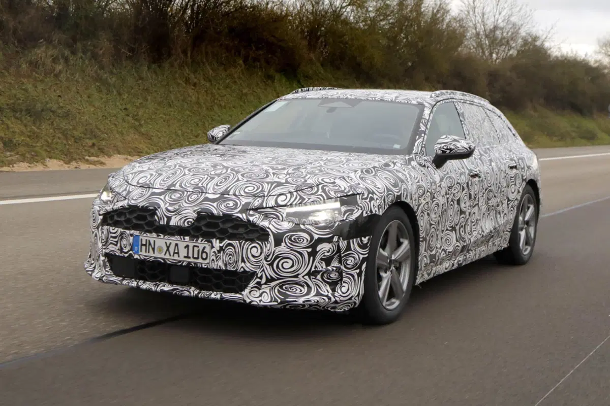 Audi A7 Avant, arriva nel 2024 e sarà ibrida [Foto Spia] (12)