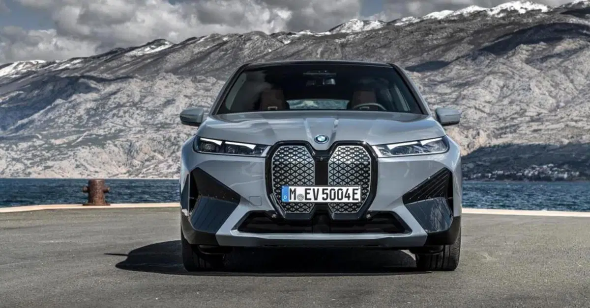 BMW: il rumore del motore "finto" per le elettriche non ci piace per niente