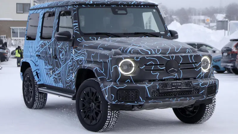 Mercedes al CES 2024: nuova Classe G elettrica e l'MBUX con intelligenza artificiale