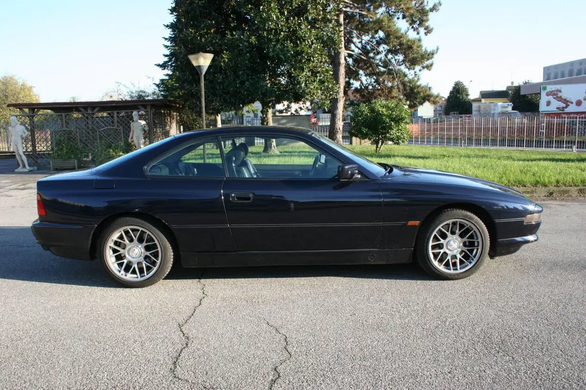BMW 840 CI d'epoca a Mantova (4)
