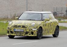 Mini John Cooper Works, arriva nel 2024 e avrà 300 Cv [Foto Spia]