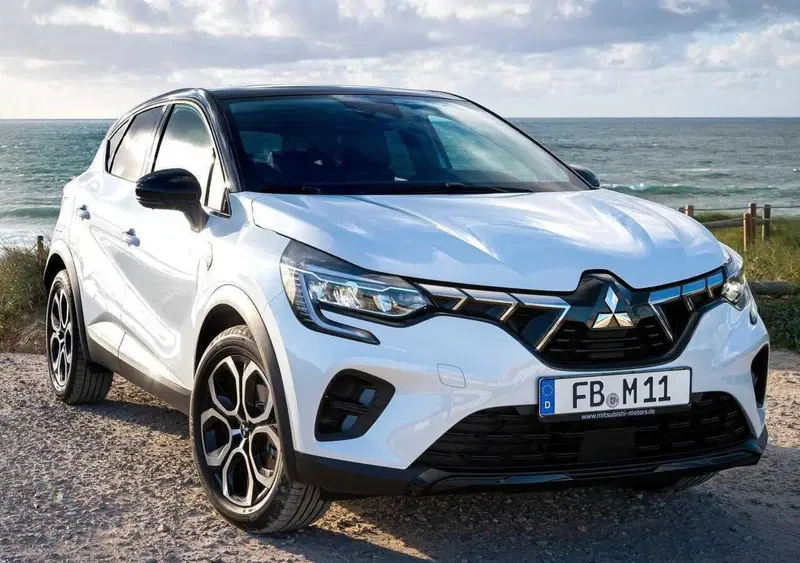 Mitsubishi ASX (2)