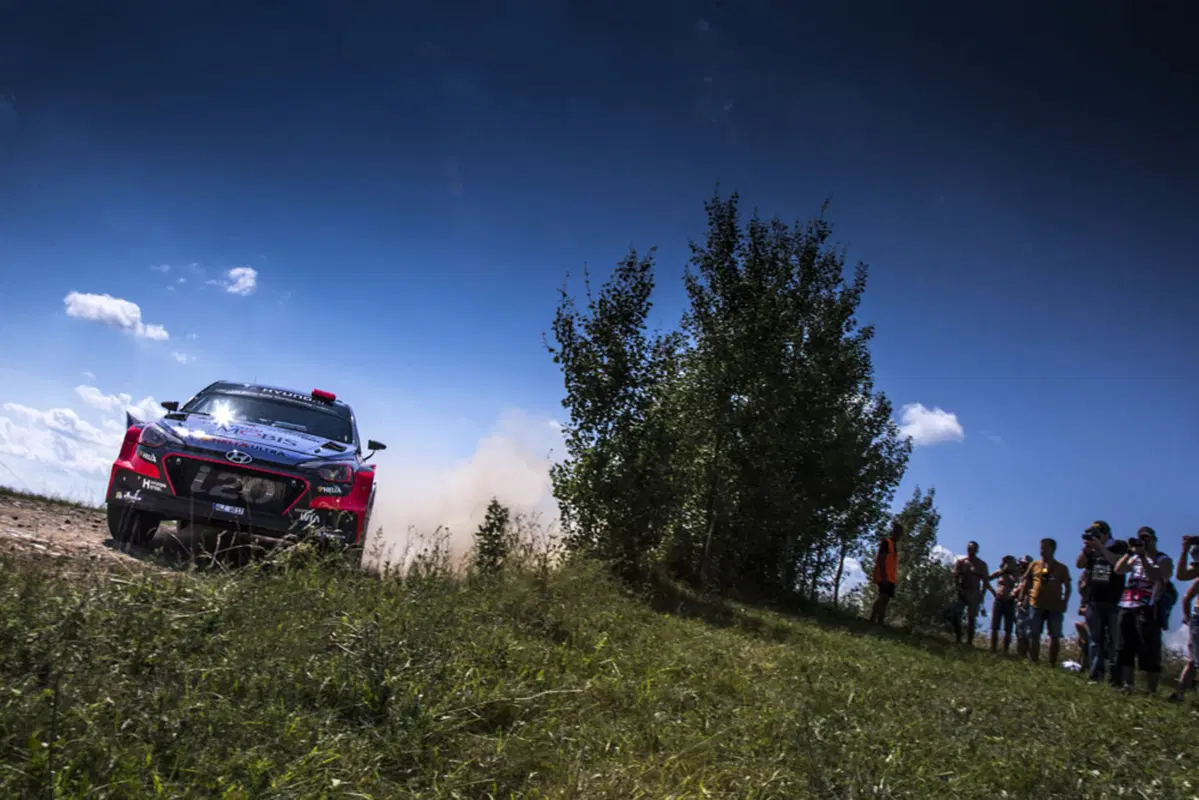 WRC16 Polonia. La vita è bella, Neuville! (12)
