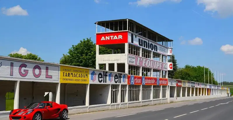 I box del Circuito di Reims