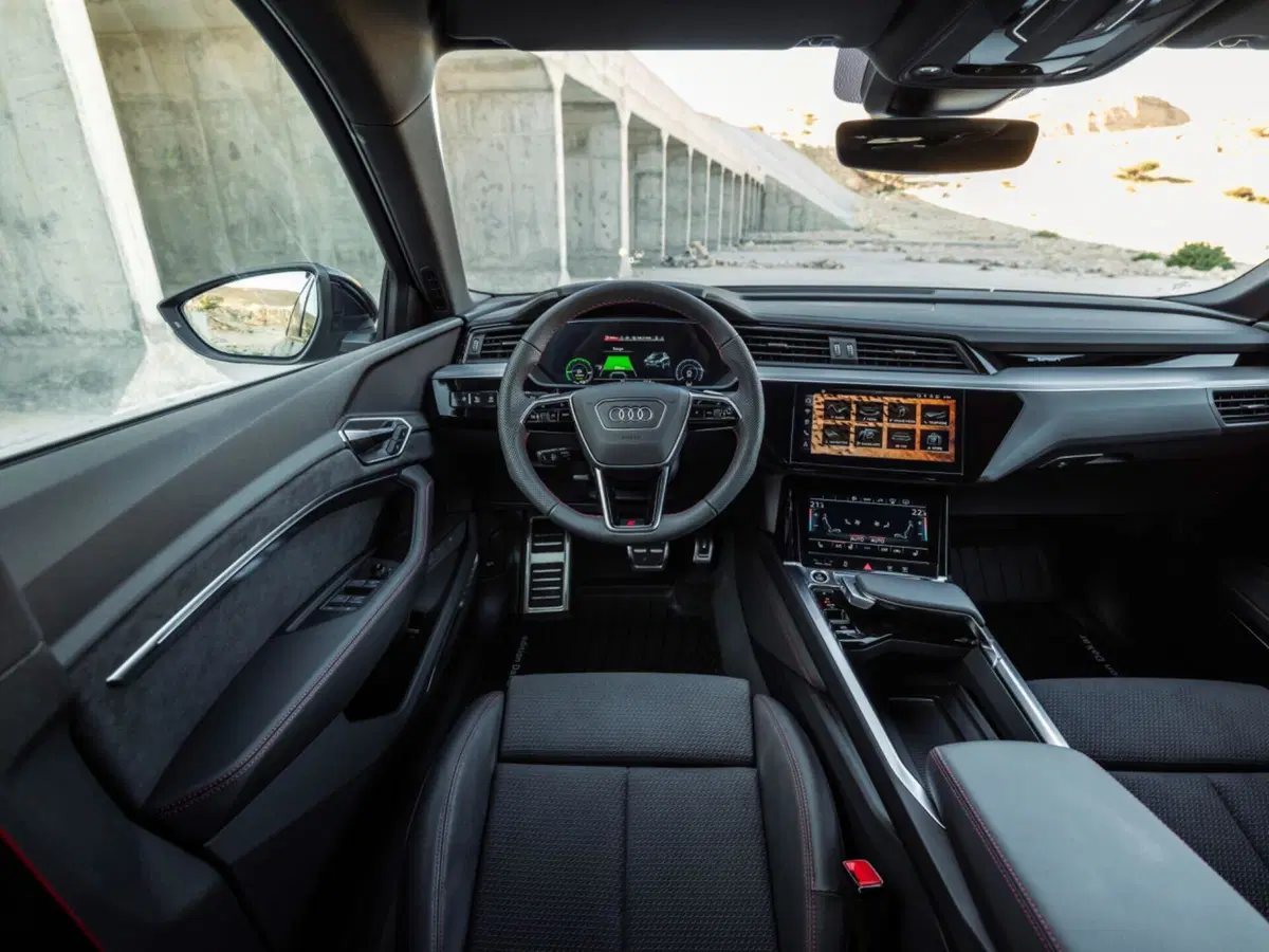 Audi Q8 e-tron Edition Dakar: la sfida dell’Off-Road Elettrico [VIDEO] (6)