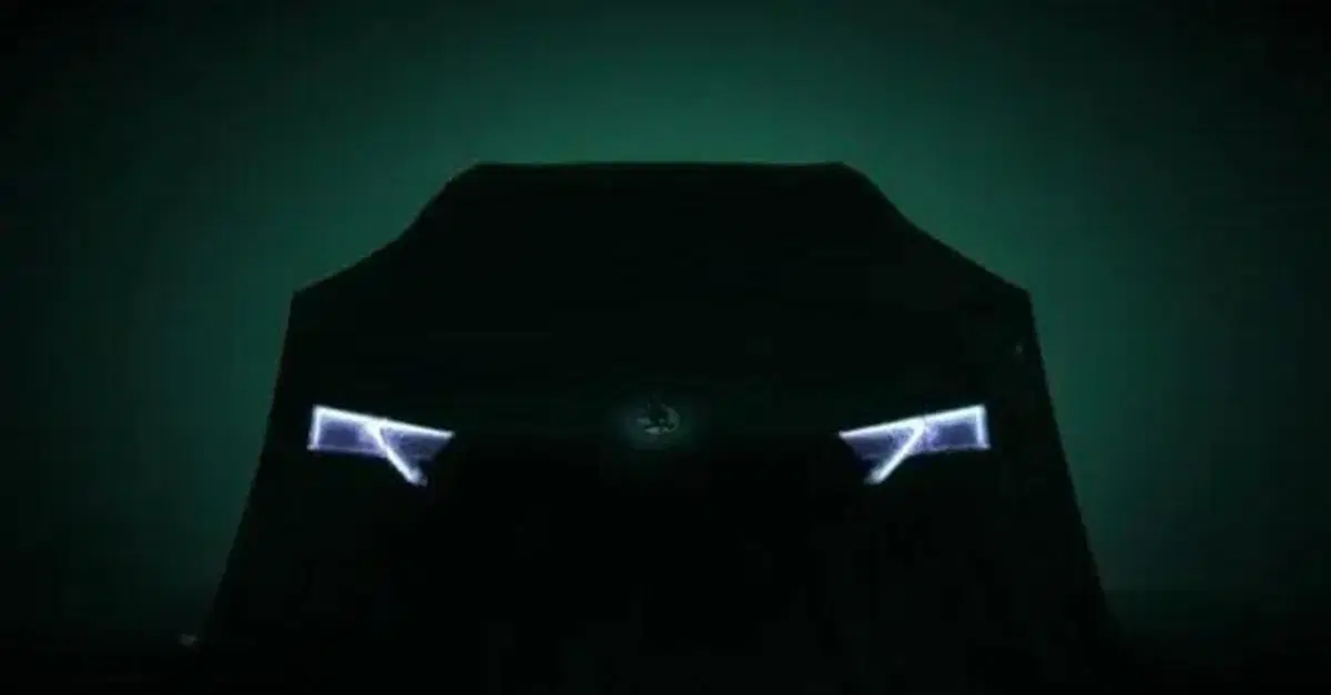 Skoda Octavia 2024, il restyling sar&agrave; svelato a febbraio