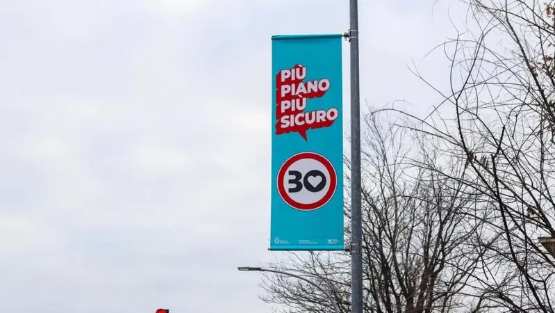 Bologna a 30 all'ora: dal 16 gennaio si accendono gli autovelox