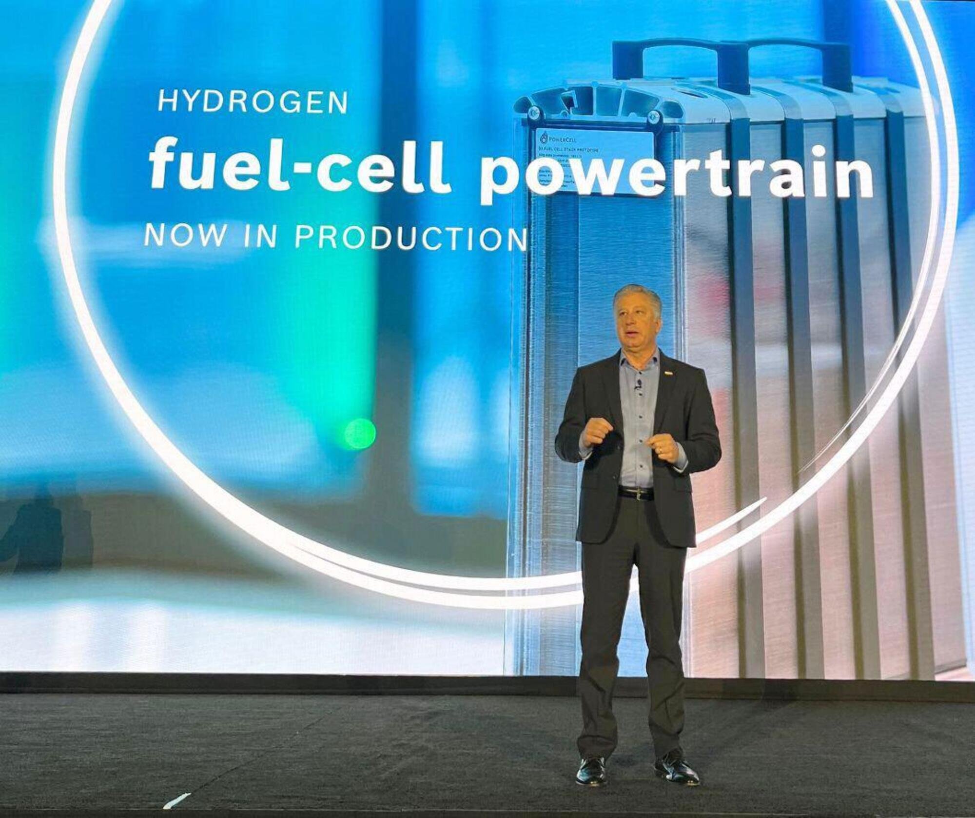 Bosch al CES 2024: il motore a idrogeno nel 2024 la ricarica valet