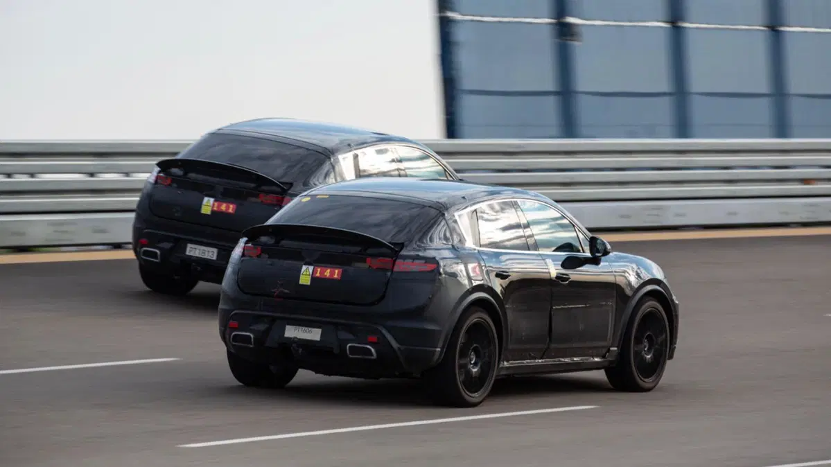 Porsche Macan elettrica: test finiti, pronti al lancio (10)