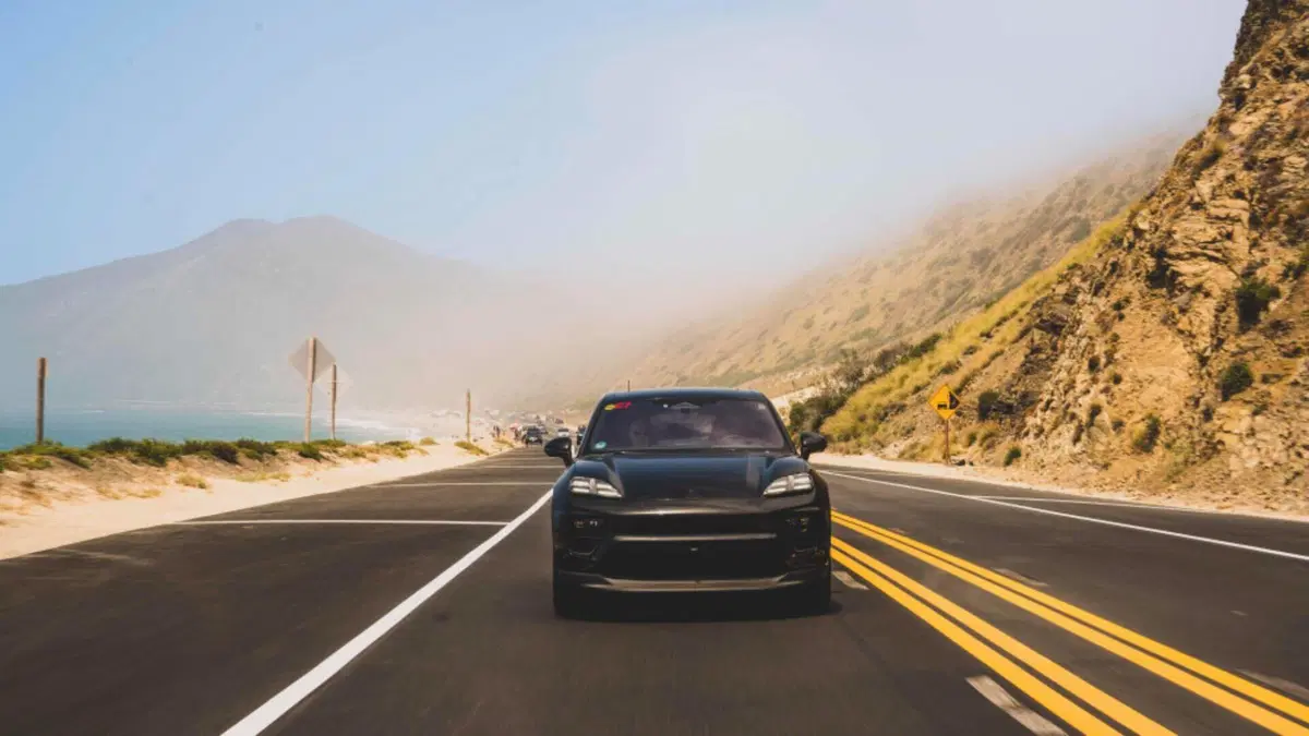 Porsche Macan elettrica: test finiti, pronti al lancio (11)