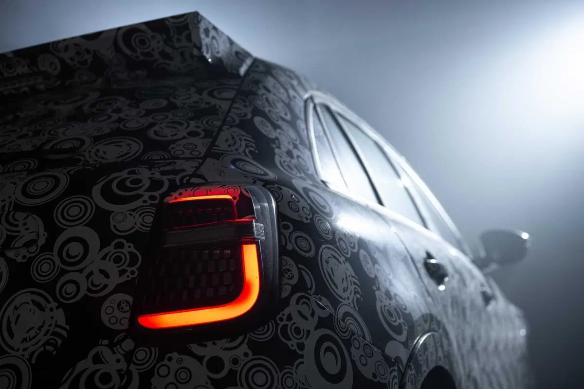 Abarth: arriva la 600e con 240 CV e il differenziale autobloccante [VIDEO] (9)