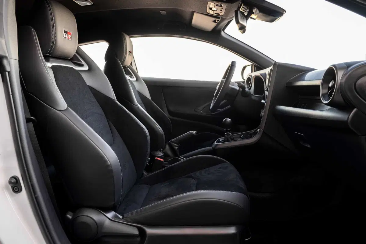 Toyota GR Yaris 2024: nuovo cambio e il godimento è totale! [VIDEO] (48)