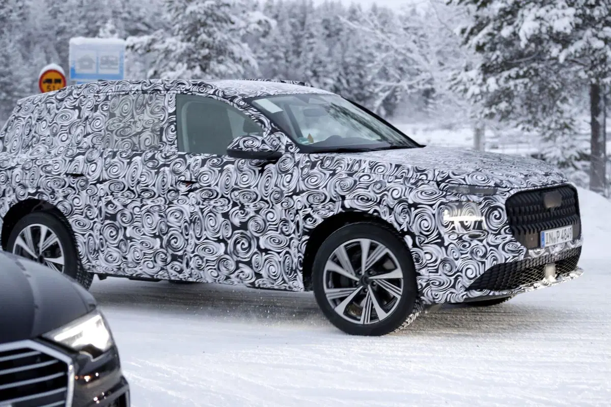 Audi è al lavoro al Circolo Polare Artico con una misteriosa  auto [Foto Spia] (13)