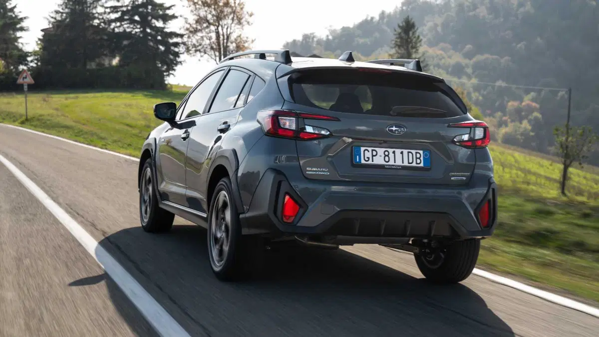 Subaru Crosstrek 2.0i e-boxer Premium (8)