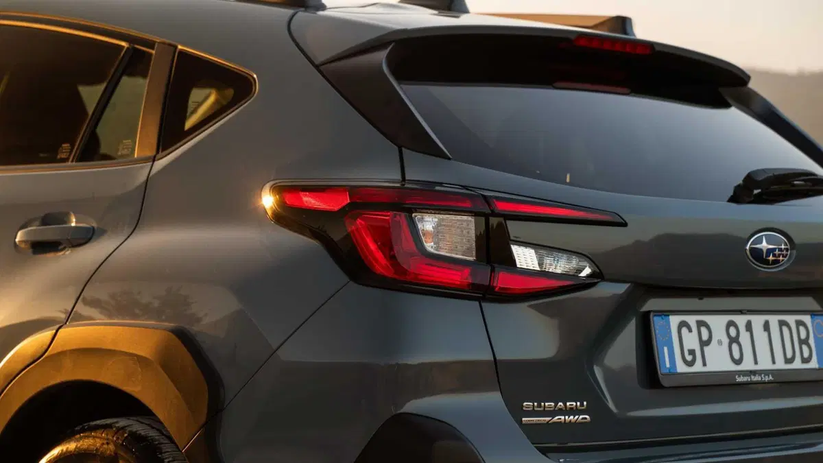 Subaru Crosstrek 2.0i e-boxer Premium (16)