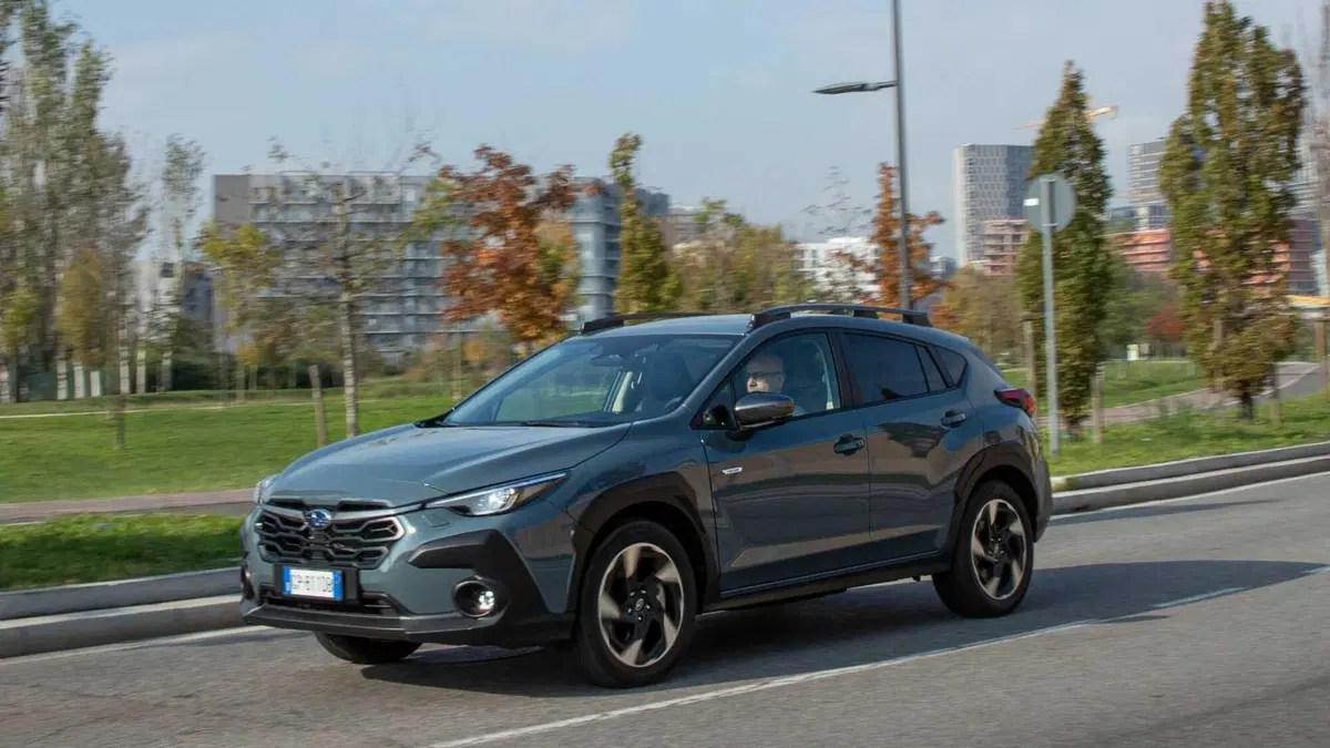 Subaru Crosstrek 2.0i e-boxer Premium (3)