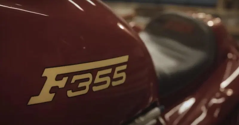Per chi non si accontenta...c'&egrave; un V8 Ferrari tra le gambe