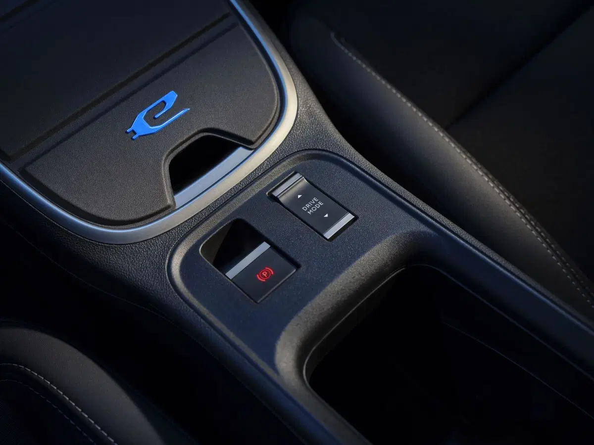 Jeep Avenger: motorizzazioni, allestimenti, optional e prezzi. Guida all’acquisto (13)
