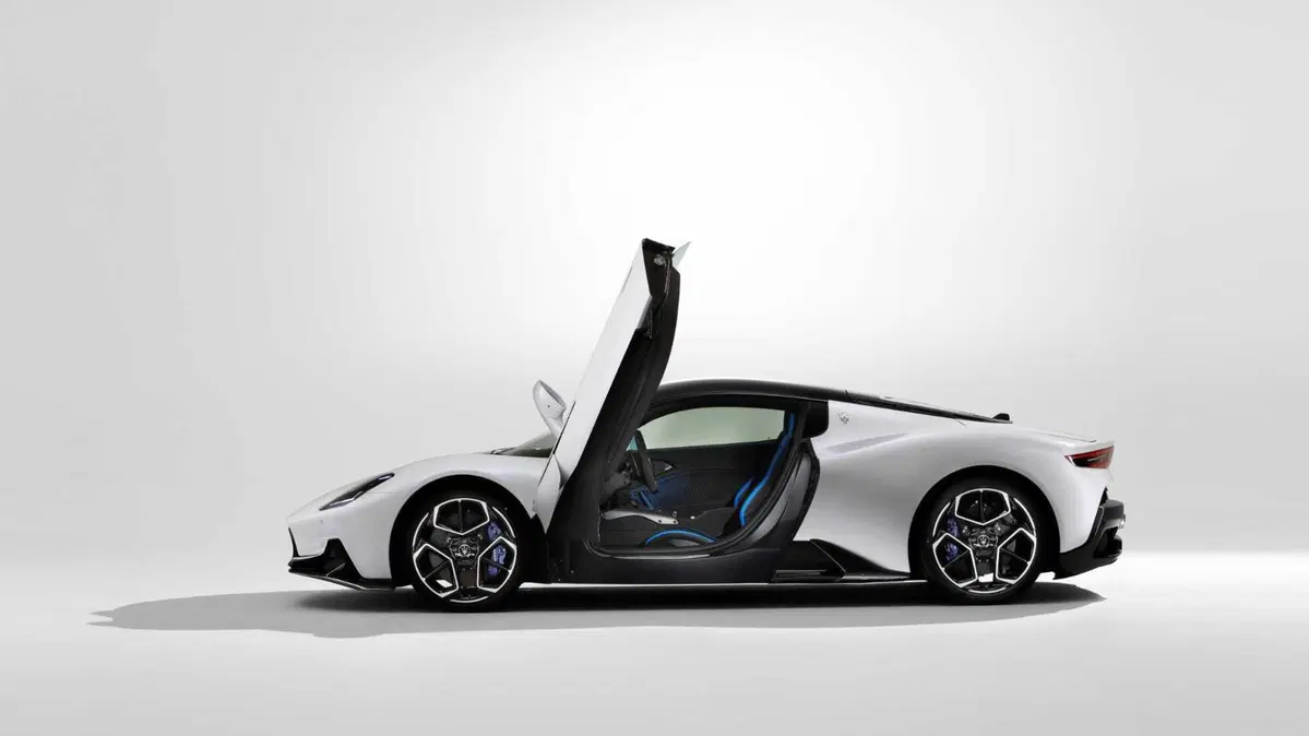 Maserati MC20 (8)