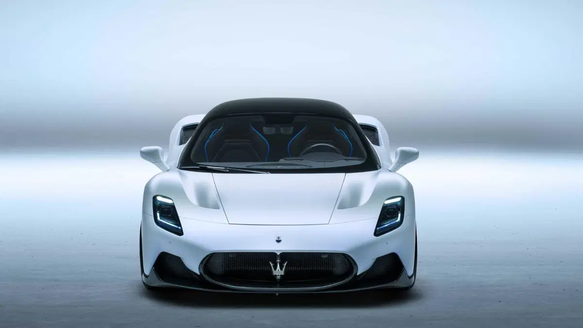 Maserati MC20 (5)