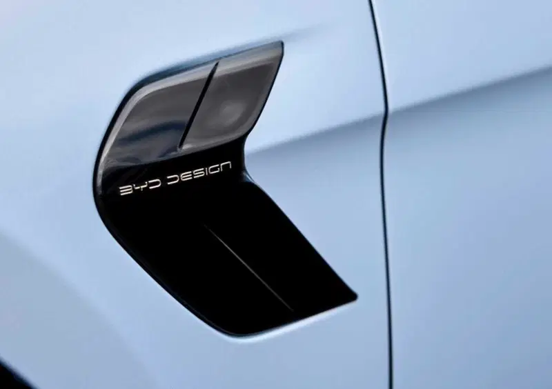 Byd Seal (2023-->>) (17)