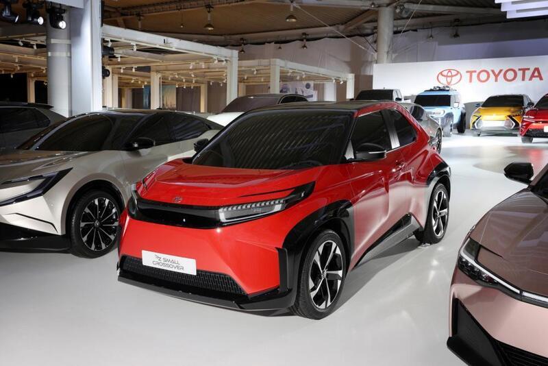 La concept small crossover BEV di Toyota